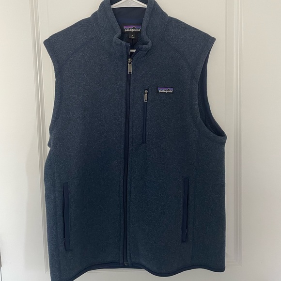 Medium Patagonia vest - Picture 1 of 3